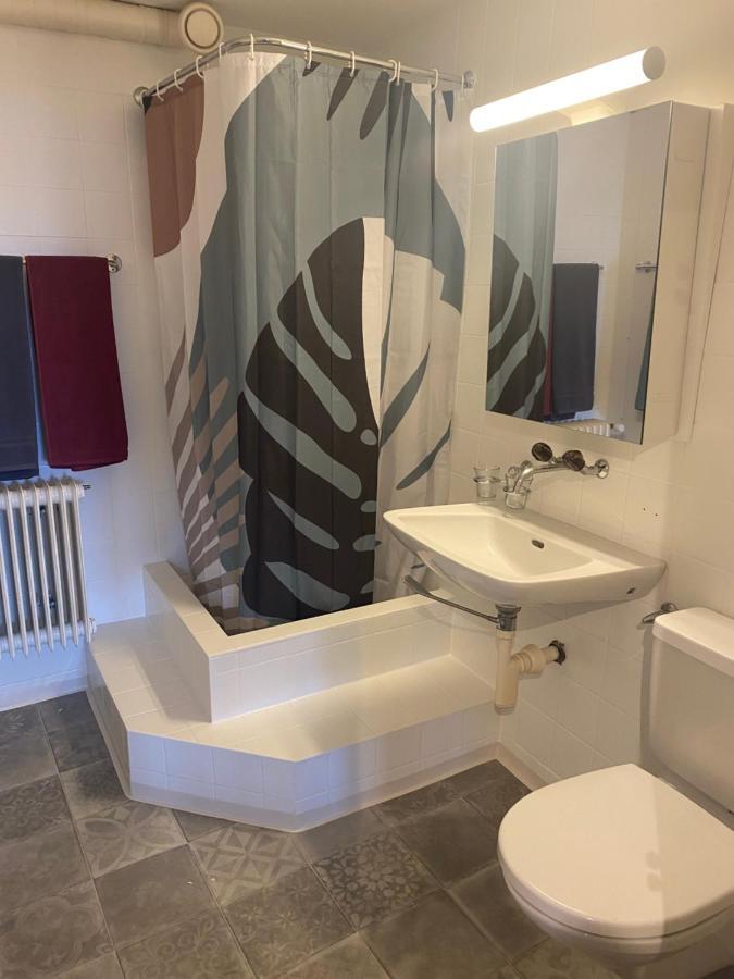 Joline Private Guest 45m2 Nidau